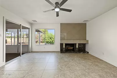 11429 S Pawnee Circle, Phoenix, AZ 85044 - Photo 14