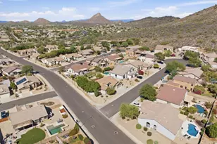 6352 W Briles Rd, Phoenix, AZ 85083 - Photo 46