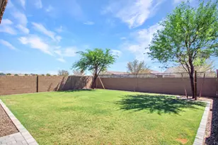 16819 W Echo Ln, Waddell, AZ 85355 - Photo 40