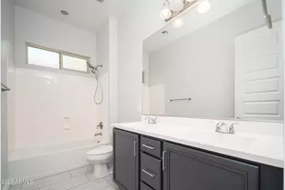 9752 W Rowel Road, Peoria, AZ 85383 - Photo 32