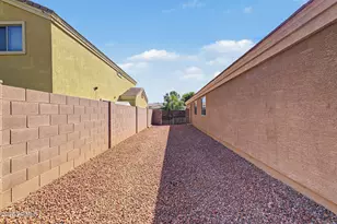 8542 W Cordes Rd, Tolleson, AZ 85353 - Photo 24