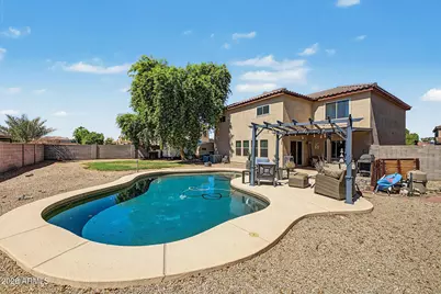 10609 W Daley Lane, Peoria, AZ 85383 - Photo 28