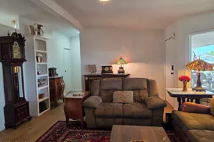 2233 E Behrend Dr, Phoenix, AZ 85024 - Photo 10