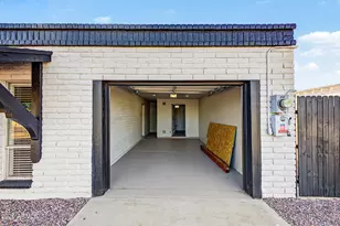 18210 N 23rd Ave, Phoenix, AZ 85023 - Photo 22