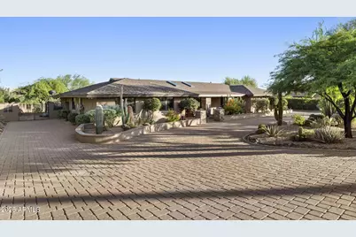 9045 E Lazywood Place, Carefree, AZ 85377 - Photo 2