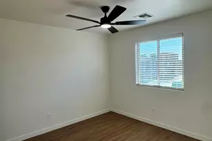 2132 N 77th Dr, Phoenix, AZ 85035 - Photo 16