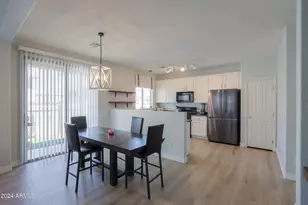 986 S Hawk Ln, Gilbert, AZ 85296 - Photo 10