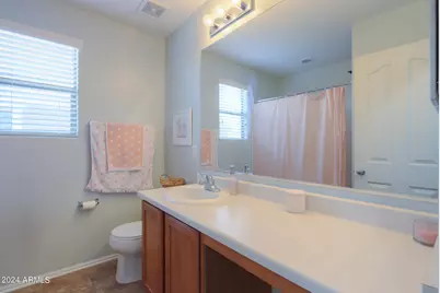 986 S Hawk Lane, Gilbert, AZ 85296 - Photo 22