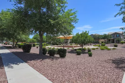 986 S Hawk Lane, Gilbert, AZ 85296 - Photo 36