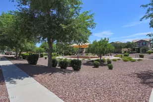 986 S Hawk Ln, Gilbert, AZ 85296 - Photo 36