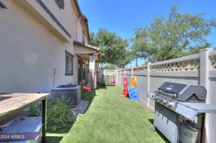 986 S Hawk Ln, Gilbert, AZ 85296 - Photo 30