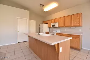 4560 E Olney Ave, Gilbert, AZ 85234 - Photo 10