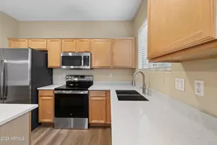 9806 W Horse Thief Pass, Tolleson, AZ 85353 - Photo 8