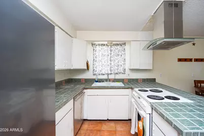 79 E Hawthorne Street, Huachuca City, AZ 85616 - Photo 16