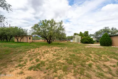 79 E Hawthorne Street, Huachuca City, AZ 85616 - Photo 48