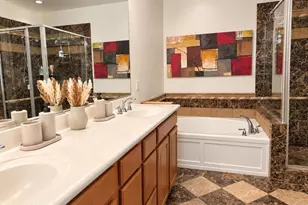 11000 N 77th Pl, Scottsdale, AZ 85260 - Photo 16