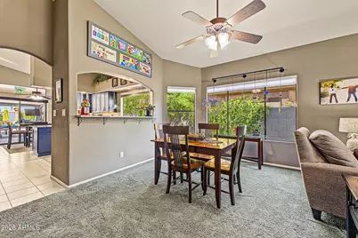 322 E Hearne Way, Gilbert, AZ 85234 - Photo 12