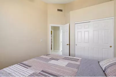 7360 E Lakeview Avenue, Mesa, AZ 85209 - Photo 26