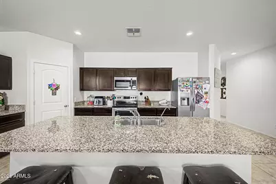 25590 W Samantha Way, Buckeye, AZ 85326 - Photo 8