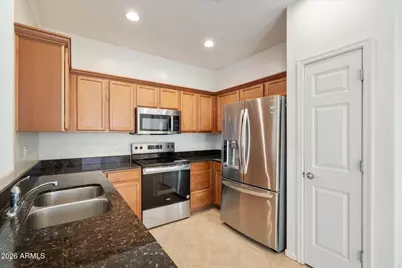 2680 N 73rd Gln Glen, Phoenix, AZ 85035 - Photo 6