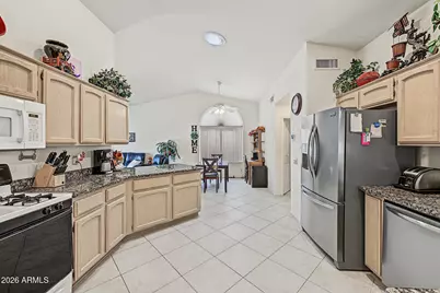 9126 E Emerald Drive, Sun Lakes, AZ 85248 - Photo 10