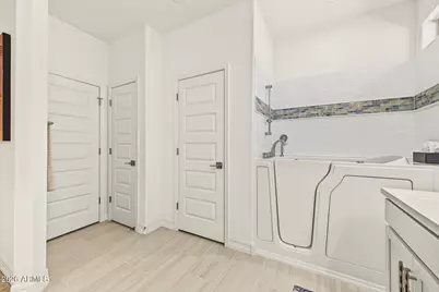 32381 N 122nd Lane, Peoria, AZ 85383 - Photo 8