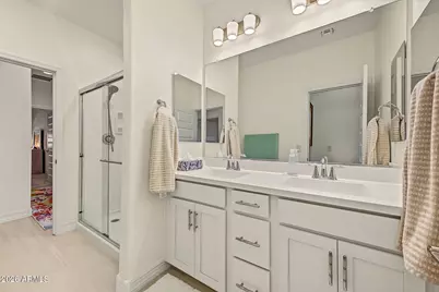 32381 N 122nd Lane, Peoria, AZ 85383 - Photo 14