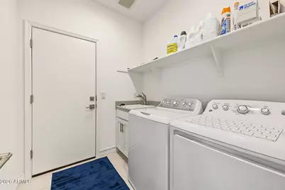 32381 N 122nd Lane, Peoria, AZ 85383 - Photo 16