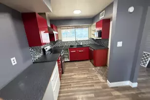 10037 N 43rd Ave, Phoenix, AZ 85051 - Photo 6