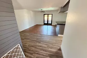 10037 N 43rd Ave, Phoenix, AZ 85051 - Photo 2