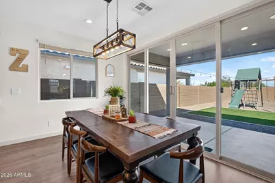 17766 W Red Fox Road, Surprise, AZ 85387 - Photo 14