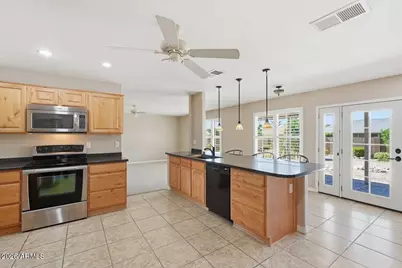 9615 W Willowbrook Drive, Sun City, AZ 85373 - Photo 4