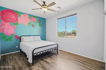 2818 W Tanya Trail, Phoenix, AZ 85086 - Photo 18