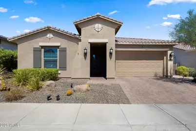 21242 W Hillcrest Boulevard, Buckeye, AZ 85396 - Photo 4