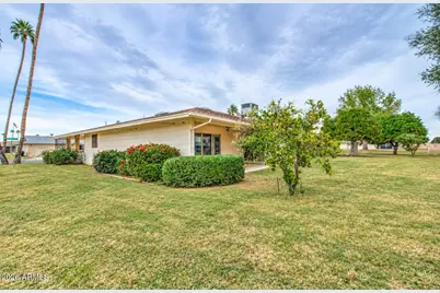 9915 W Newport Drive, Sun City, AZ 85351 - Photo 22