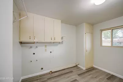 9915 W Newport Drive, Sun City, AZ 85351 - Photo 18