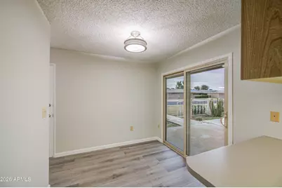 9915 W Newport Drive, Sun City, AZ 85351 - Photo 6