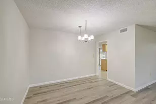 9915 W Newport Dr, Sun City, AZ 85351 - Photo 10