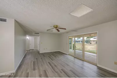 9915 W Newport Drive, Sun City, AZ 85351 - Photo 8