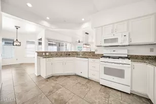 21744 N Verde Ridge Dr, Sun City West, AZ 85375 - Photo 26