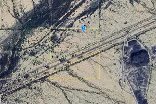 72120 70 1/2 St, Wenden, AZ 85357 - Photo 1