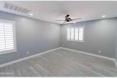 12038 W Leather Lane, Peoria, AZ 85383 - Photo 20