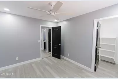 12038 W Leather Lane, Peoria, AZ 85383 - Photo 14
