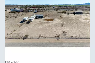 38460 W Bethany Home Road W #58, Tonopah, AZ 85354 - Photo 2