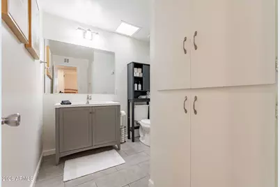 8437 E Keim Drive, Scottsdale, AZ 85250 - Photo 18