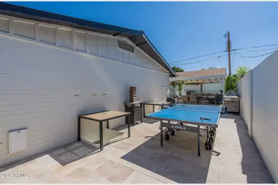 8437 E Keim Drive, Scottsdale, AZ 85250 - Photo 44
