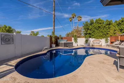 8602 E Keim Drive, Scottsdale, AZ 85250 - Photo 20