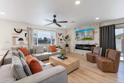 8602 E Keim Drive, Scottsdale, AZ 85250 - Photo 2