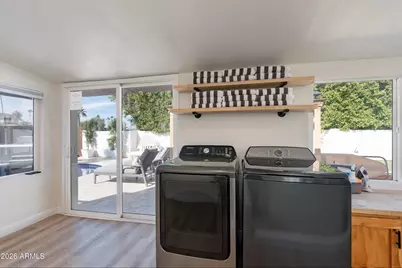 8602 E Keim Drive, Scottsdale, AZ 85250 - Photo 16