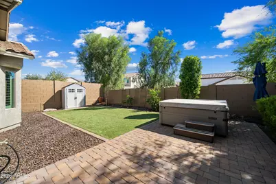 1813 W Straight Arrow Lane, Phoenix, AZ 85085 - Photo 22